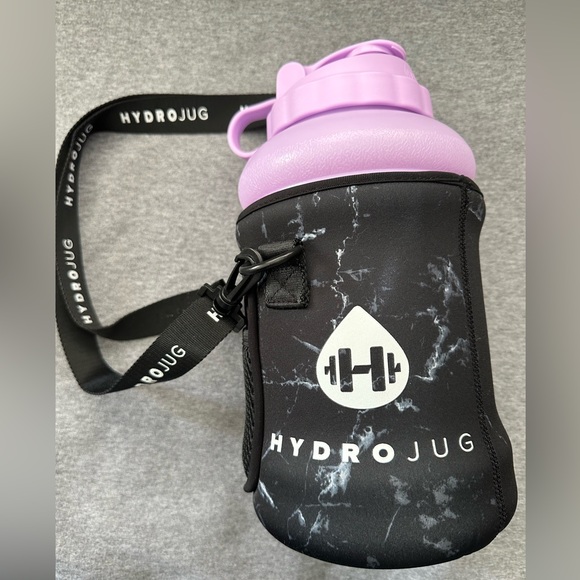 HydroJug - Picture 9 of 13